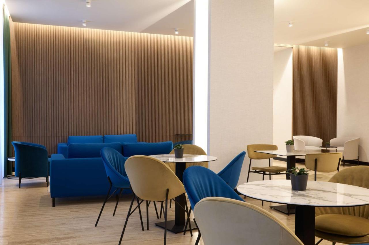 Radisson Hotel Ferrara Bagian luar foto