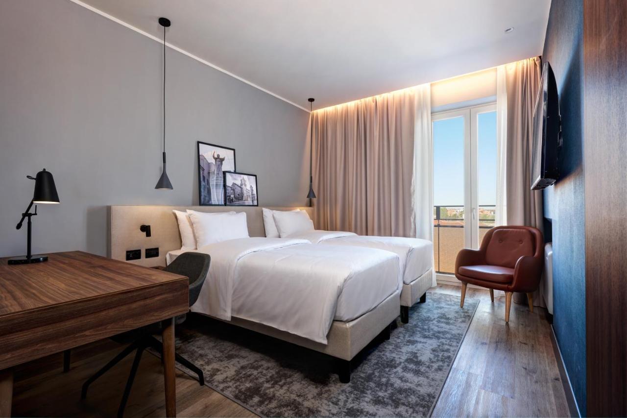 Radisson Hotel Ferrara Bagian luar foto