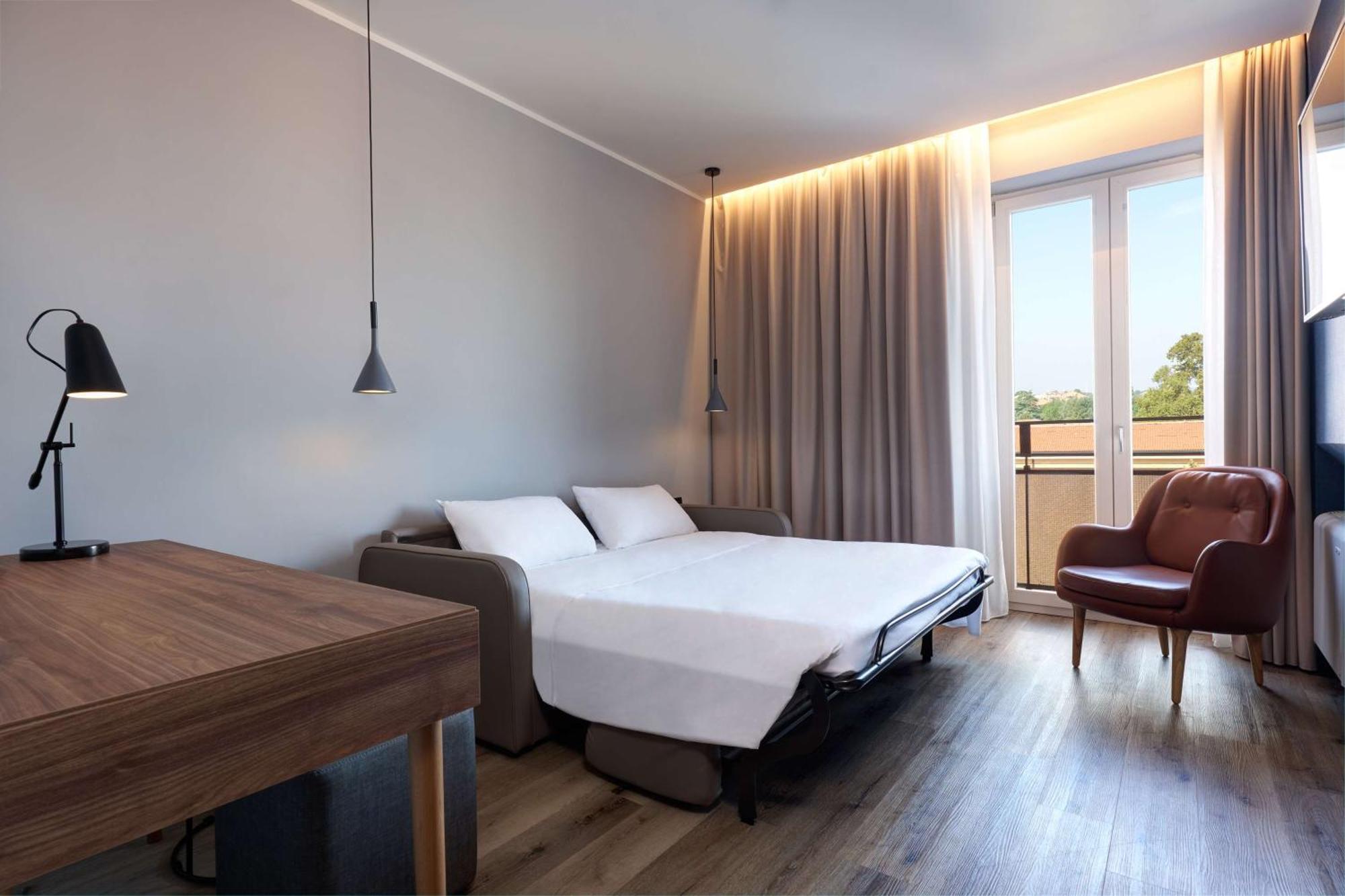 Radisson Hotel Ferrara Bagian luar foto